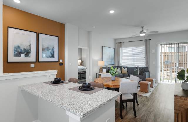 VLux Stoneridge Gallery 3