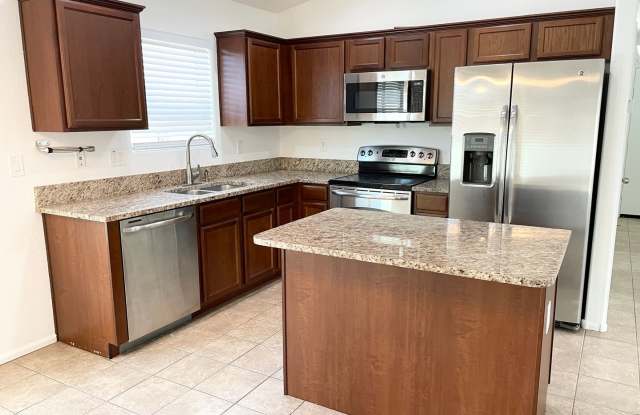 Beautiful 3 Bed + Office/Den, 2 Bath Single Level Home In Maricopa! photos photos