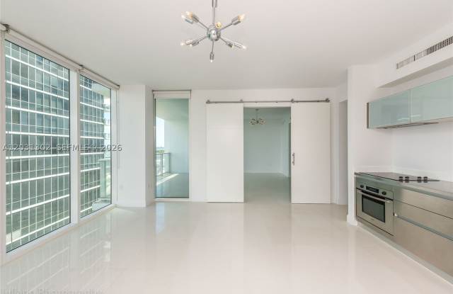 1040 Biscayne Blvd photos photos