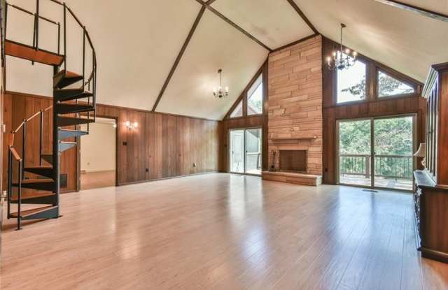 935 Powderbag Creek Road - 935 Powderbag Creek Road, Hart County, GA 30643