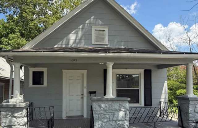 Freshly Remodeled  Move-In Ready! photos photos