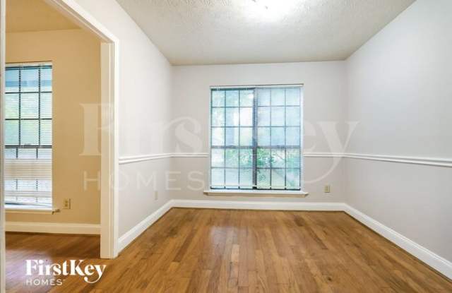 2067 Walden Park Drive Gallery 4
