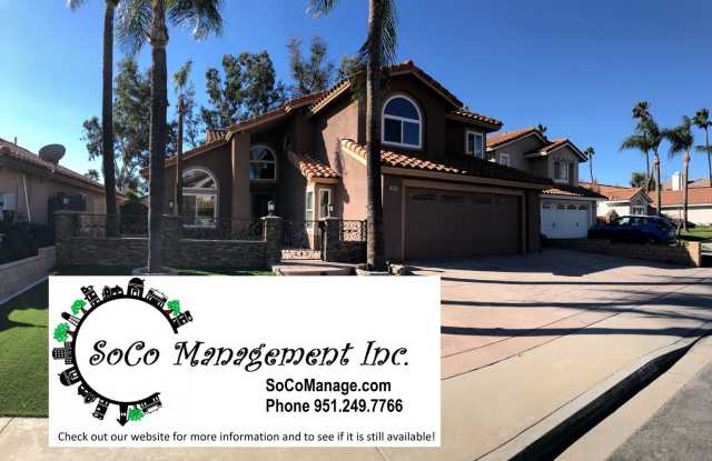 Beautiful 4 bedroom / 3 bathroom Heritage Home with Pool, Spa and Solar! photos photos