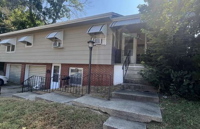 203 North College Street - 1 - 203 North College Street, Warrensburg, MO 64093