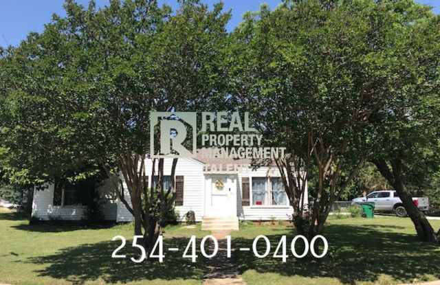 **Available in August** 3 Bedroom, 1 Bathroom Home for Rent in McGregor TX photos photos