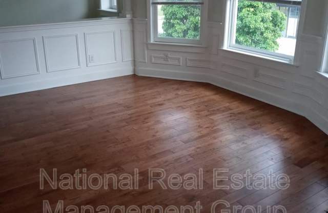 1453 Van Dyke Street - 2 Gallery 4