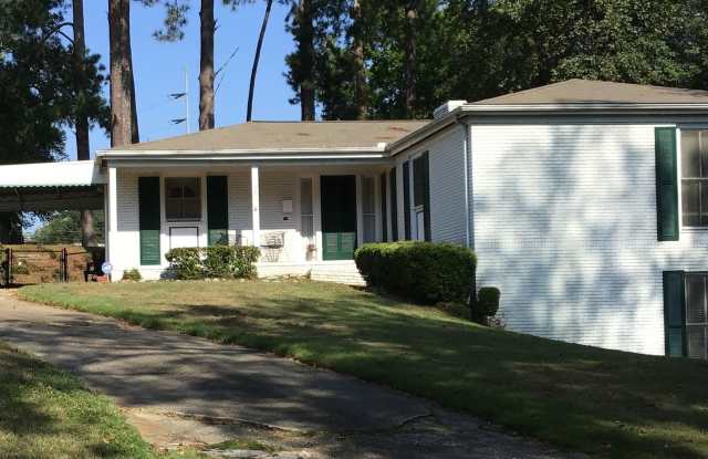 Three Bedroom Home! photos photos Three Bedroom Home! photos photos