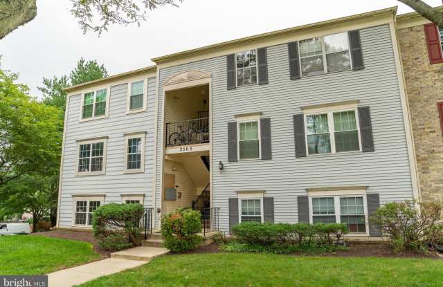 2505 MC VEARY COURT Gallery 3