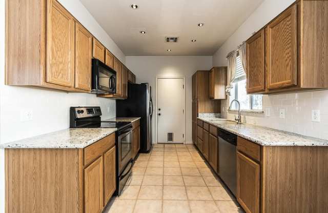 8705 East Kiva Avenue Gallery 4
