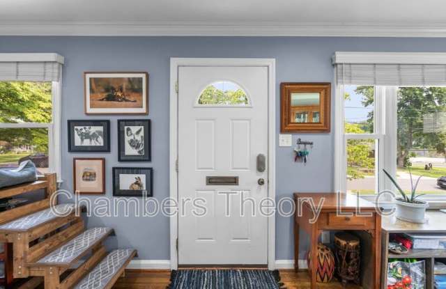 3904 Lantern Dr Gallery 3
