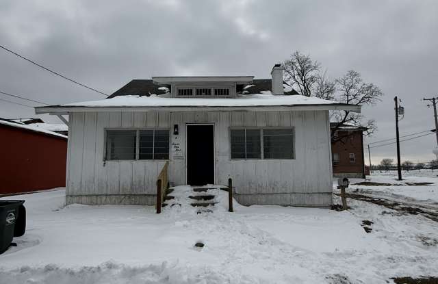 714 West Xenia Drive - Lower - 714 West Xenia Drive, Fairborn, OH 45324