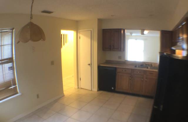 12075 Candlewyck Ln. Gallery 3