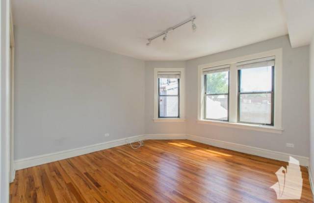 2233 West Wilson Gallery 2