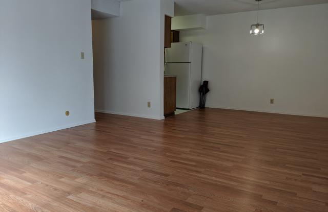 7695 East Quincy Avenue Gallery 3