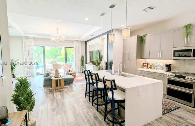 2879 Gin Berry Way Gallery 3