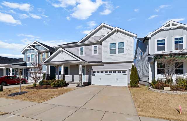 **Beautiful Wendell Falls Home 3/2.5 with Office, Loft & Fenced in Yard** Gallery 4