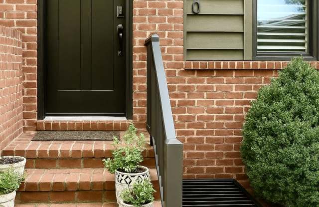 1640 Kenilworth Avenue photos photos