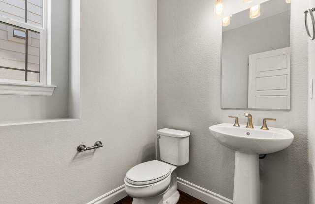 Beautiful Home in Commerce City! photos photos