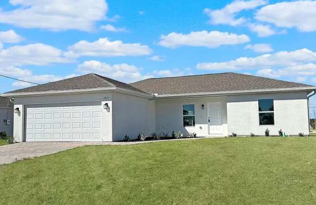 Modern  Stunning 3 BR New Construction Home in Cape Coral photos photos