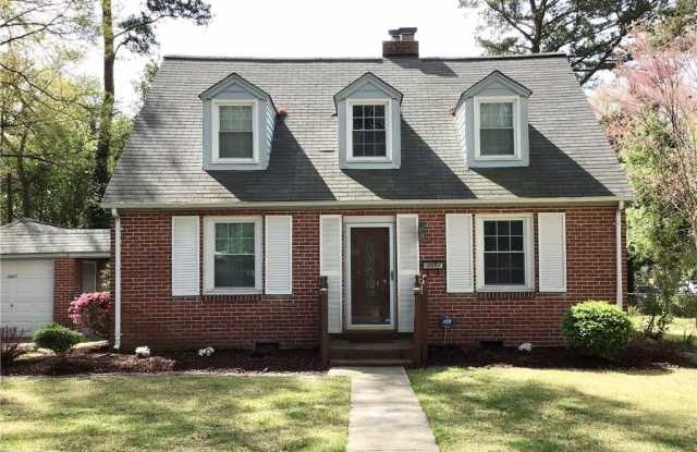 3557 Gatling Avenue photos photos