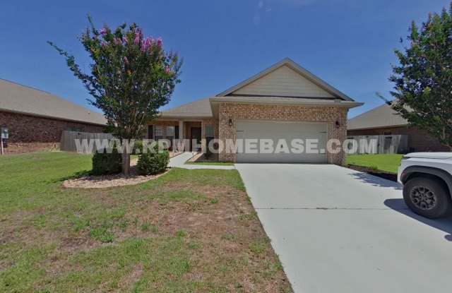 Spacious 4BR/2BA in Redstone Commons – Community Pool, Playground and Dog Park! photos photos