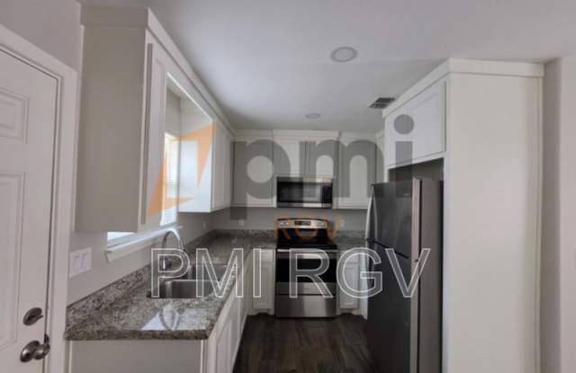 2106 Taxco Ct Gallery 2