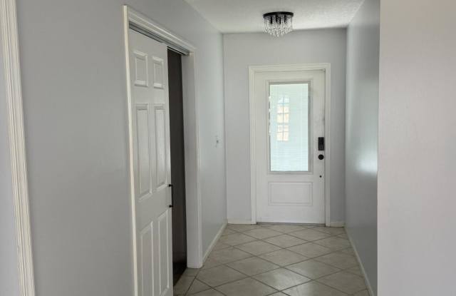 121 BEAUMONT Lane Gallery 3