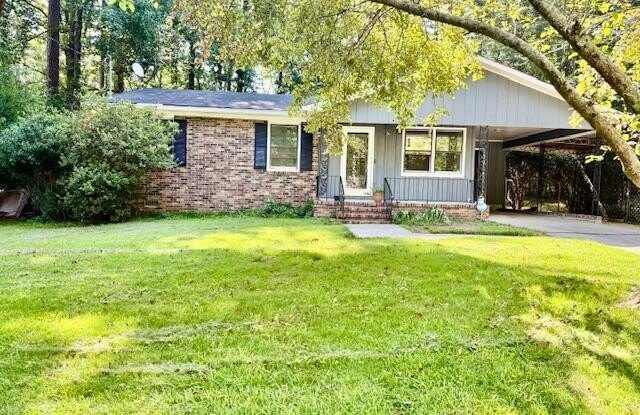 1390 Royalwyn Drive photos photos