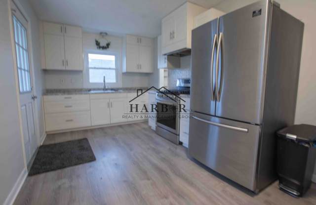 2 Bedroom Single-Family Home in SW Rochester Available this September! photos photos
