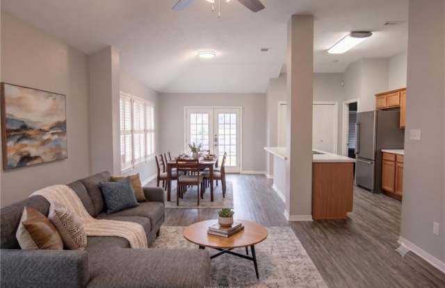 3739 Marielene Circle Gallery 3