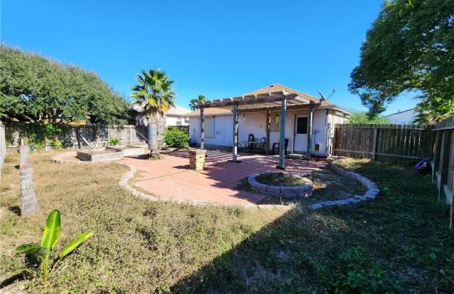 14721 Lighthouse Drive Gallery 2