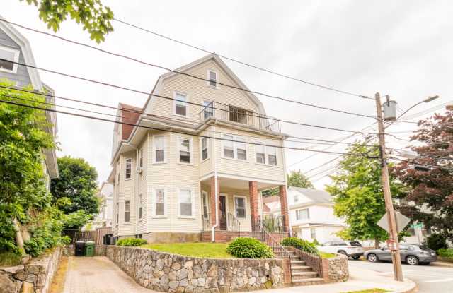 34 Irma Ave Gallery 1