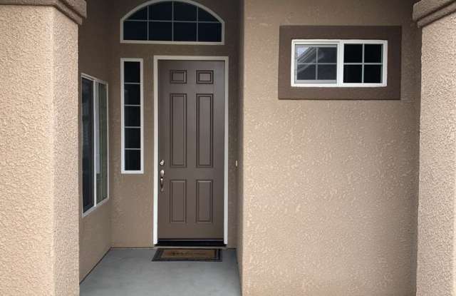 4 Bedroom 2 Bath Gallery 4