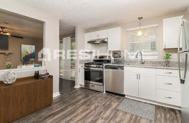 4750 White Oak Trail Gallery 3