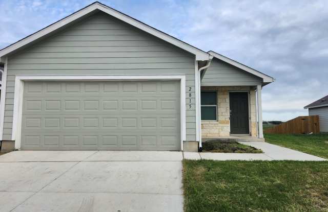 Paloma /Converse Tx- For Rent 2815 Charpak Dr Converse, TX 78109 Gallery 3