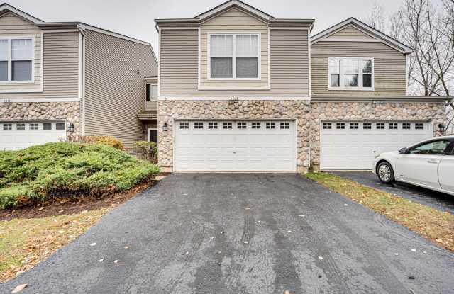 4013 BOULDER Court - 4013 Boulder Court, Aurora, IL 60504