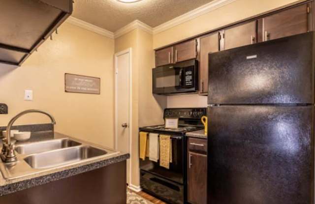 1602 Thousand Oaks Dr Gallery 4