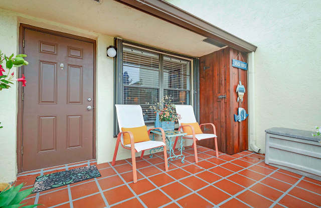8071 SE Villa Circle Gallery 3