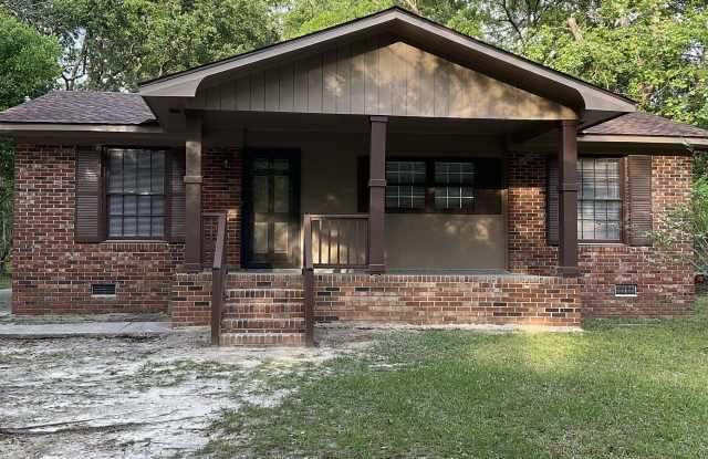 1210 Dunwoody Drive photos photos