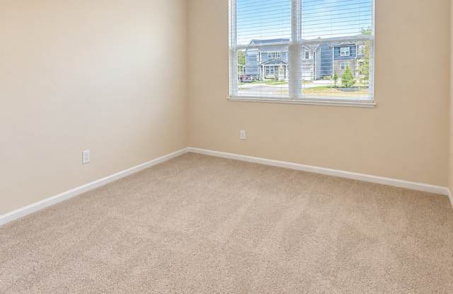 BRAND-NEW 4-BEDROOM HOME IN LYNDON | MODERN FINISHES + FLEX SPACE Gallery 4