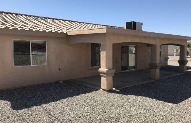 Move in ready! Call for a showing today. Gallery 4