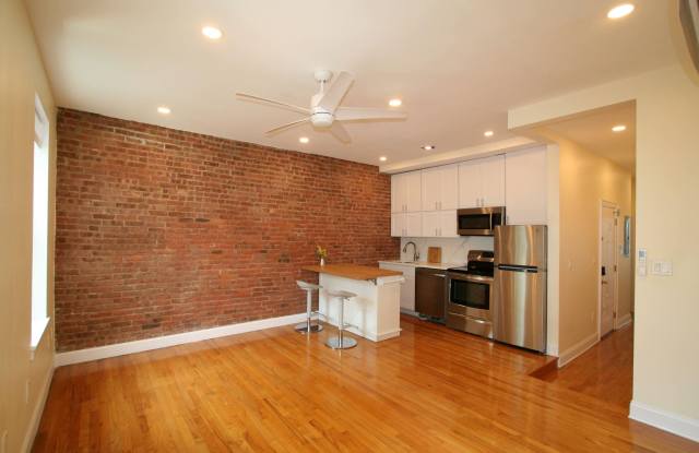 142 SUSSEX ST Gallery 4