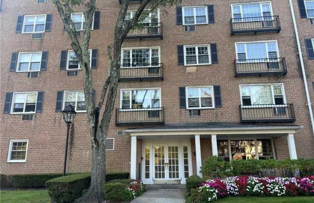 1 Consulate Drive - 1 Consulate Drive, Tuckahoe, NY 10707