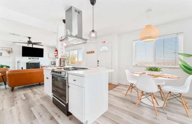 72975 Siesta Drive Gallery 3