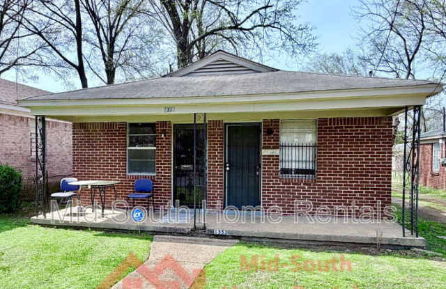 1353 Fairfax St photos photos