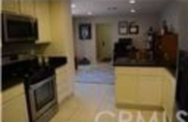 1601 Pine Drive Gallery 4