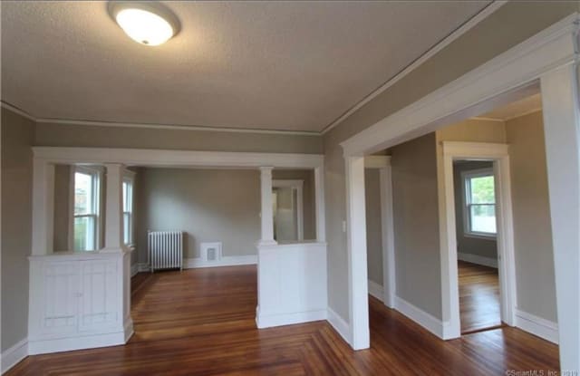 229 Campfield Avenue Gallery 2