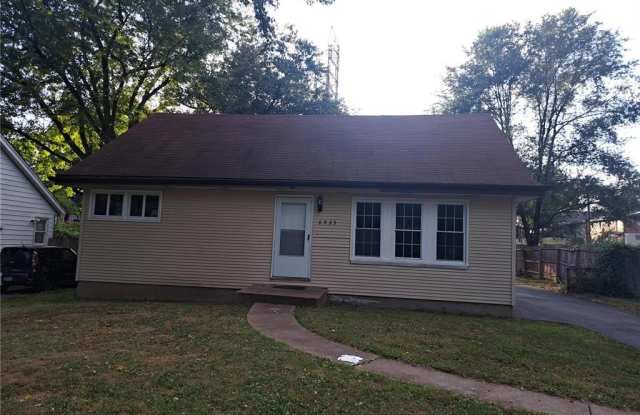 6933 Berkridge Court photos photos