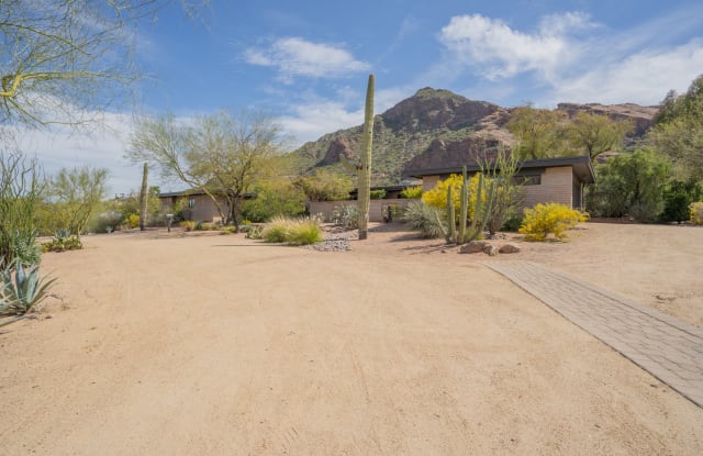 5313 E MCDONALD DR - 5313 East McDonald Drive, Paradise Valley, AZ 85253
