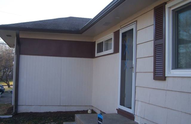 11312 McKinley Ave Gallery 2